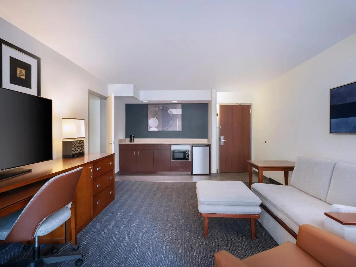 Courtyard Tampa North / I-75 Fletcher