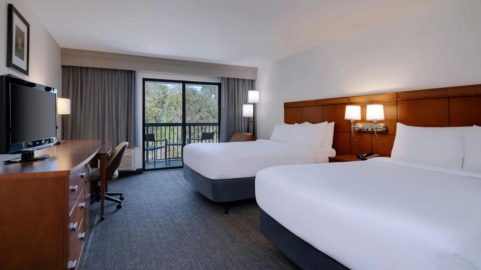 Courtyard Tampa North / I-75 Fletcher