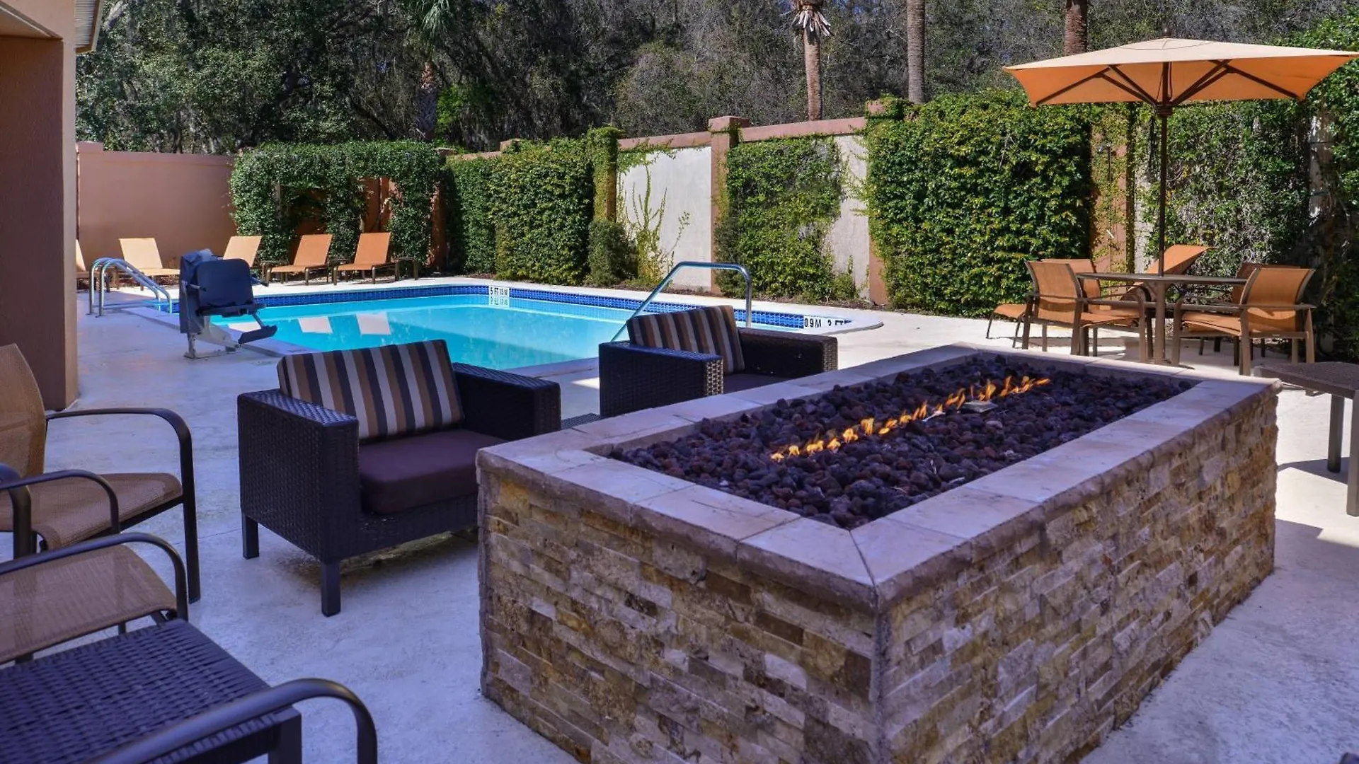 Hotel Courtyard Tampa North / I-75 Fletcher
